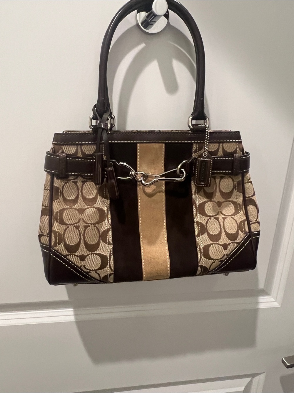 Classic Coach Hampton Signature Satchel NWOT